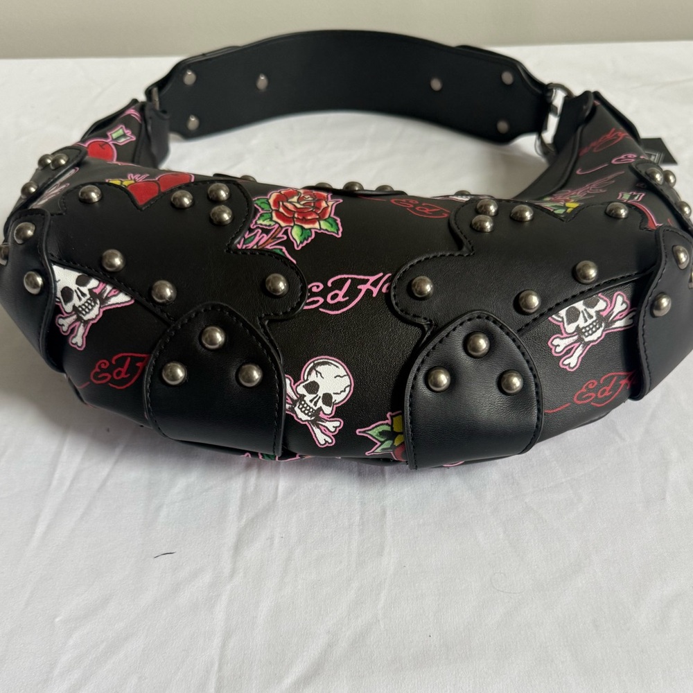 Ed Hardy Black Shoulder Bag with Red Rose & Heart Print - Picture 7 of 11